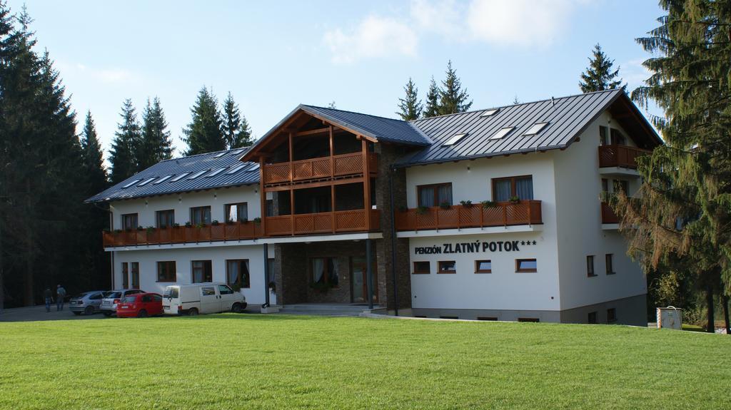 Penzión Zlatny Potok Mutné Exterior foto